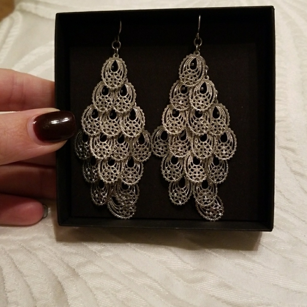 Dangling silver earrings